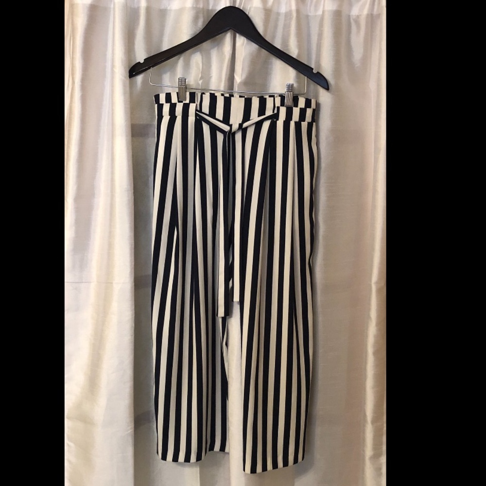 Zara flowy pant - navy and white striped